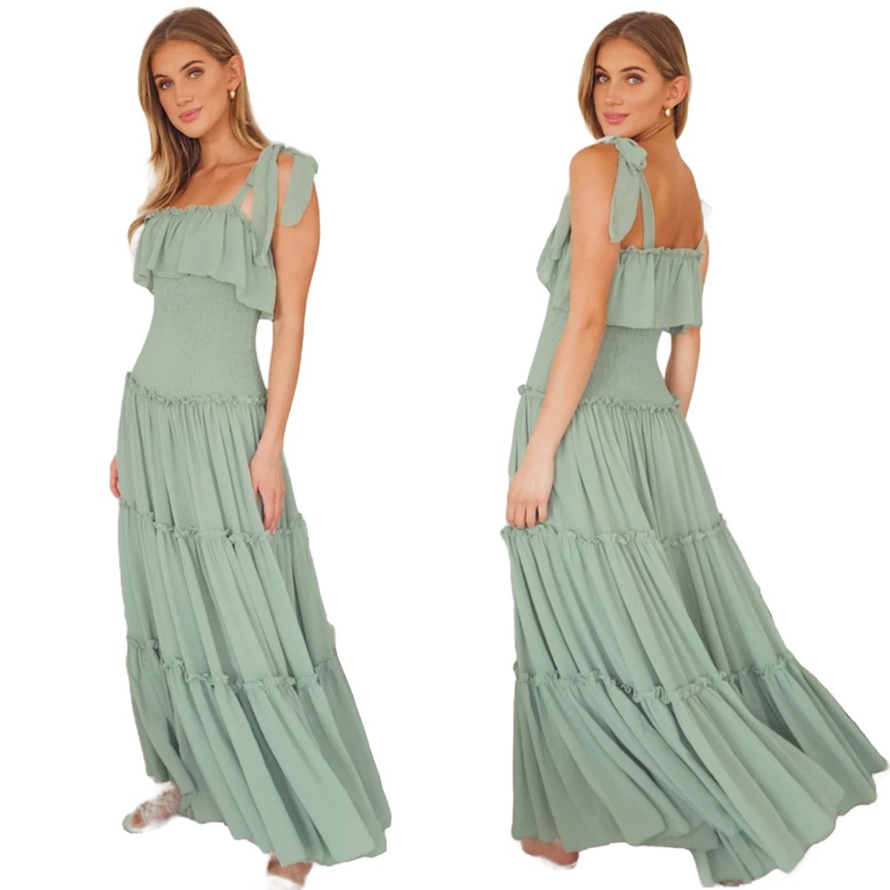 🆕 Lulu's Like a Fairy Tale Sage Green Smocked Tie-Strap Tiered Maxi Dress Large